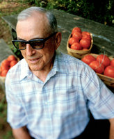 Mr Wilber. Guinness Record holder for Cherry Tomato, 28'7". Assignment for editorial